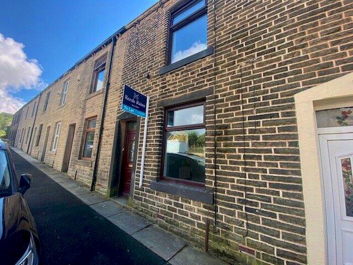 2 Bedroom Terraced House To Rent In Church Street, Crawshawbooth, Rossendale, Lancashire, BB4