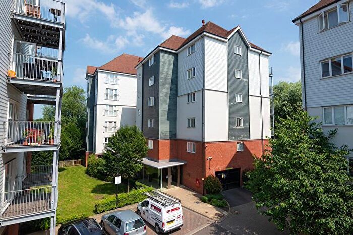 3 Bedroom Apartment To Rent In Westwood Drive, Canterbury, CT2