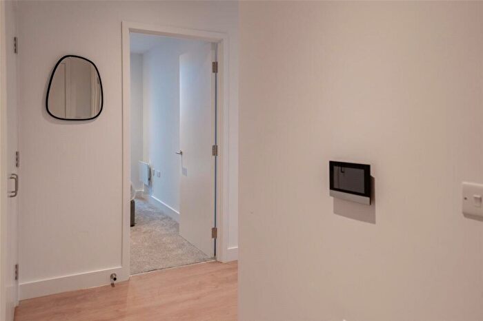 2 Bedroom Apartment To Rent In Dantzic Street, Park View, Manchester, M4