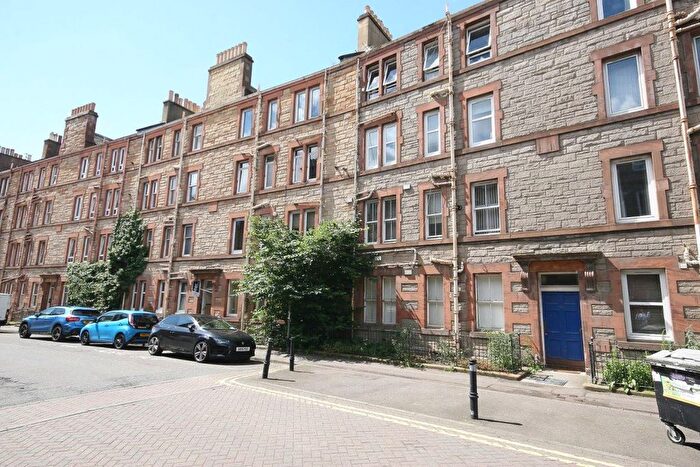 1 Bedroom Flat To Rent In Watson Crescent, Edinburgh, EH11
