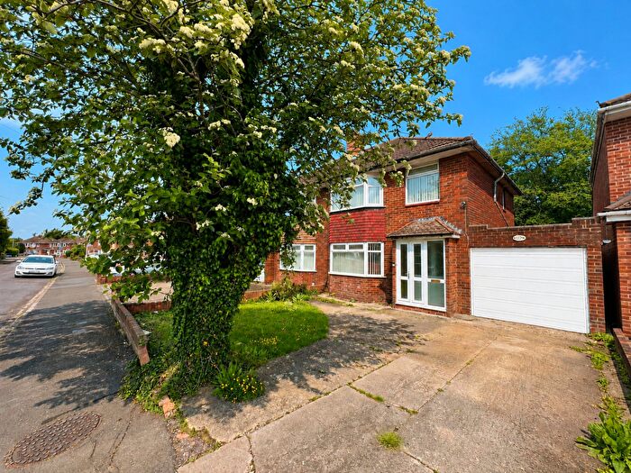 3 Bedroom Semi-Detached House For Sale In Lavington Drive, Longlevens, GL2