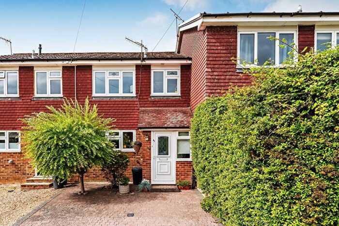 3 Bedroom Terraced House For Sale In Springfield Road, Edenbridge, Kent, TN8
