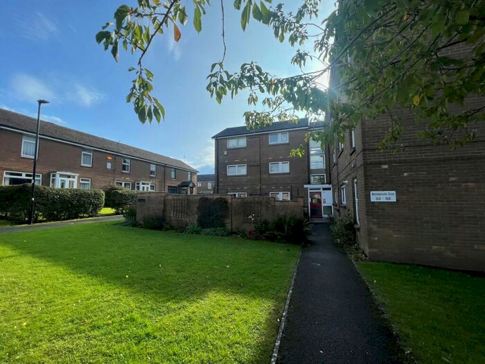 2 Bedroom Apartment To Rent In Westminster Crescent, Lodge Moor, S10