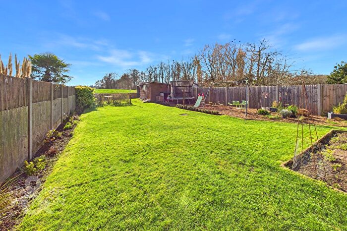 3 Bedroom Semi-Detached House For Sale In Burston Road, Gissing, Diss, IP22