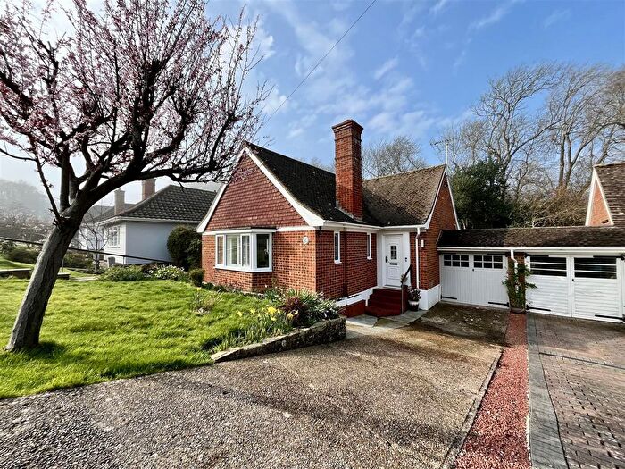 2 Bedroom Detached Bungalow For Sale In Knowle Road, Fairlight, Hastings, TN35