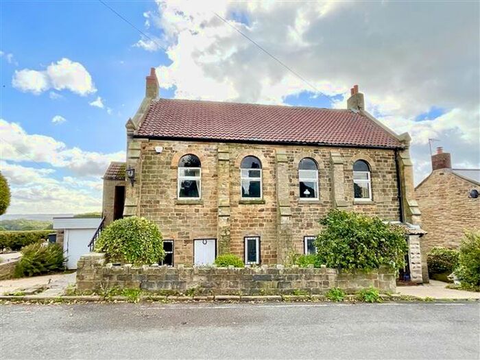 3 Bedroom Detached House For Sale In Marsh Lane, Sheffield, Derbyshire, S21