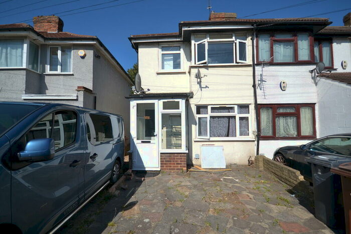 3 Bedroom Semi-Detached House To Rent In Second Avenue, Dagenham, RM10