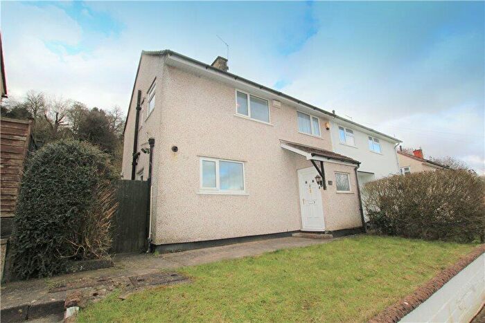 3 Bedroom Semi-Detached House To Rent In Mancroft Avenue - Lawrence Weston, BS11