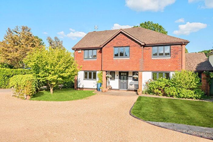 5 Bedroom Detached House For Sale In Heathway, East Horsley, KT24