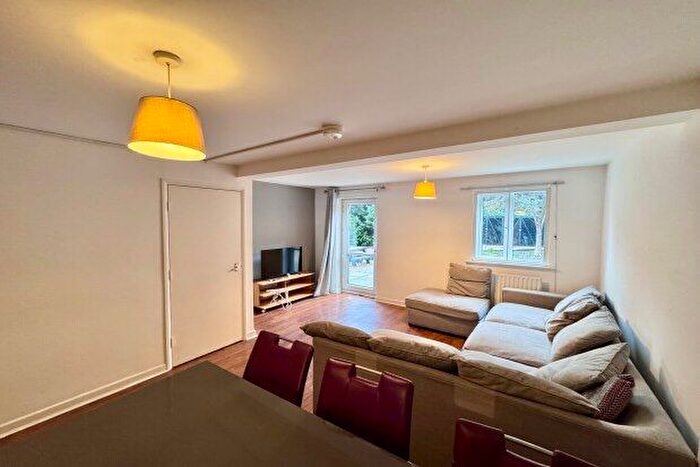 6 Bedroom Property To Rent In Montpelier Road, Nottingham, NG7