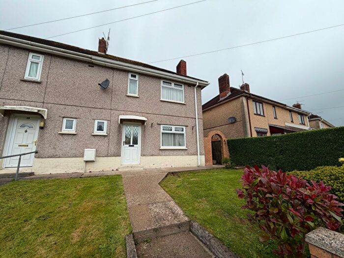 2 Bedroom Semi-detached House For Sale In Dylan, Bryn, Llanelli, SA14