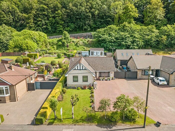 3 Bedroom Detached Bungalow For Sale In Grangemouth Road, Bo'ness, EH51