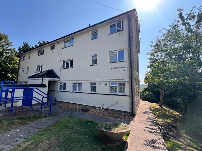 2 Bedroom Apartment For Sale In Wraxall, North Somerset, BS48