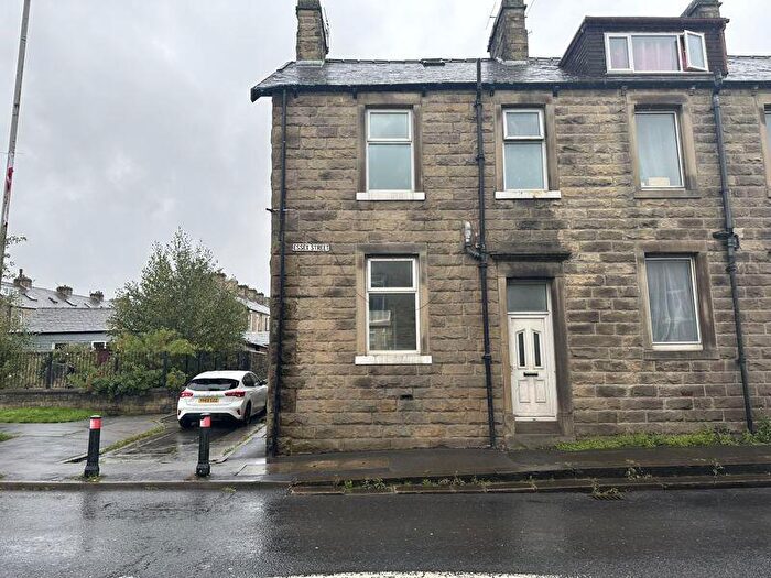 Detached House For Sale In Essex Street, Barnoldswick, BB18