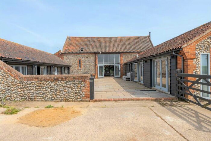 5 Bedroom Barn Conversion For Sale In Knapton, NR28
