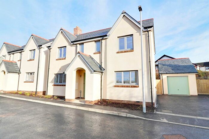4 Bedroom Detached House For Sale In The Maltings, Merton, Okehampton, EX20