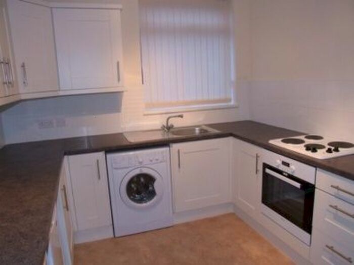 1 Bedroom Flat To Rent In Flat, Meadow Road, Beeston, NG9