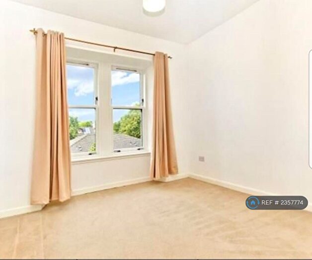 1 Bedroom Flat To Rent In Neilston Road, Paisley, PA2