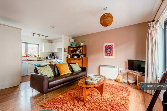 1 Bedroom Flat To Rent In Mackintosh Lane, London, E9