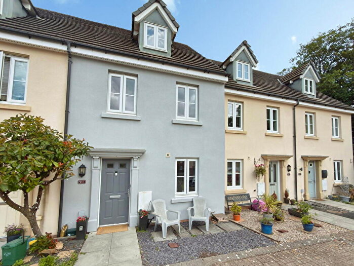 3 Bedroom Town House For Sale In Cwrt Rebecca, Pontarddulais, Swansea, SA4