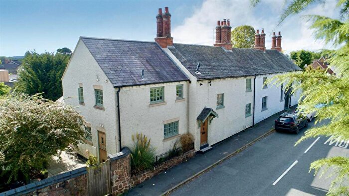 4 Bedroom Semi-Detached House For Sale In Meynell Road, Quorn, LE12