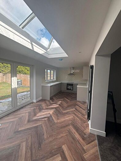 3 Bedroom Detached Bungalow To Rent In Cherry Tree Avenue, Waterlooville, Hampshire, PO8