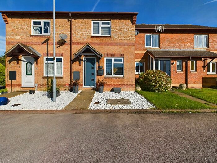 2 Bedroom Terraced House For Sale In Water Mint Way, Calne, SN11