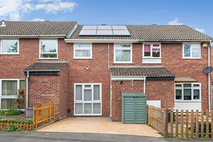 3 Bedroom Terraced House For Sale In Dunster Gardens, Willsbridge, Bristol, BS30