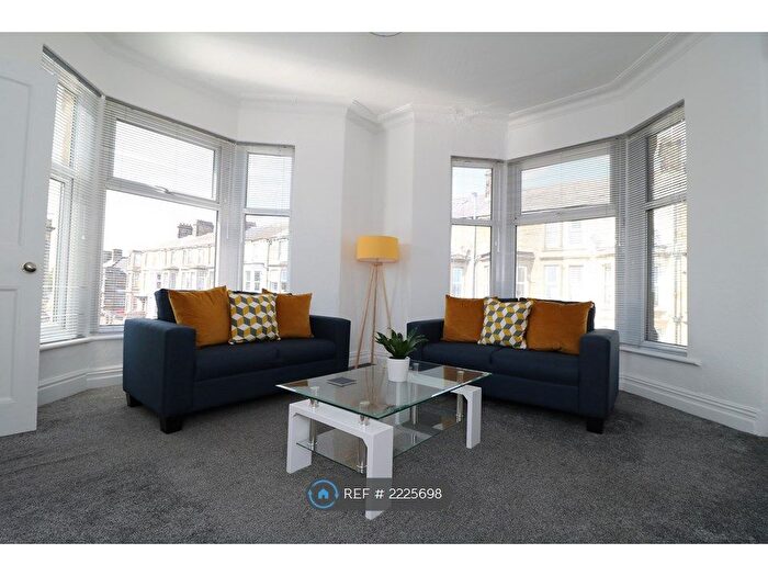 3 Bedroom Maisonette To Rent In Euston Road, Morecambe, LA4