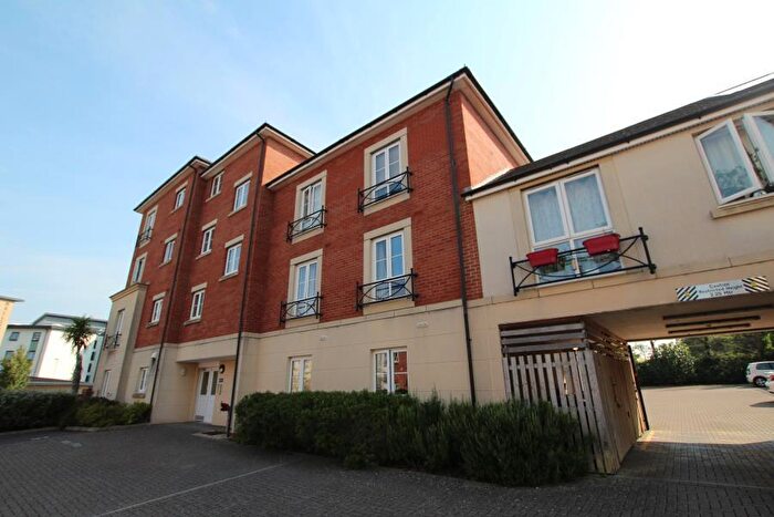 2 Bedroom Apartment To Rent In East Fields Road - Cheswick Village, BS16