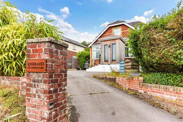 5 Bedroom Detached House For Sale In Lovedean Lane, Waterlooville, PO8