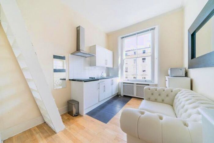Studio To Rent In Belgrave Road, Pimlico, SW1V