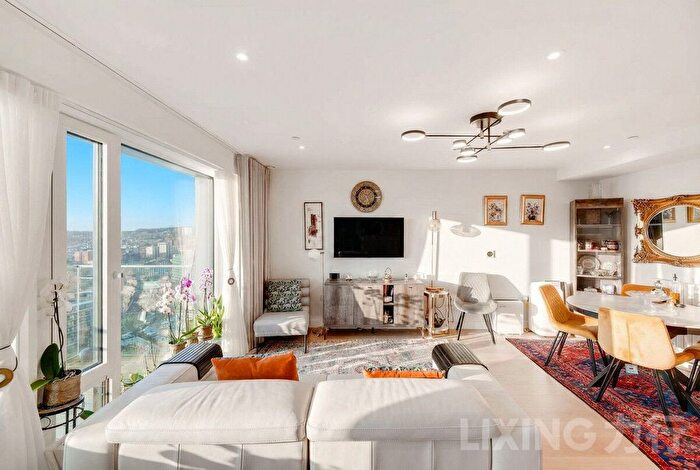 2 Bedroom Flat For Sale In Norton House, Royal Arsenal Riverside, London, SE18