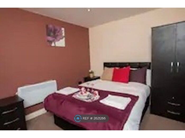 3 Bedroom Semi-detached House To Rent In Rothbury Place, Darby, DE21