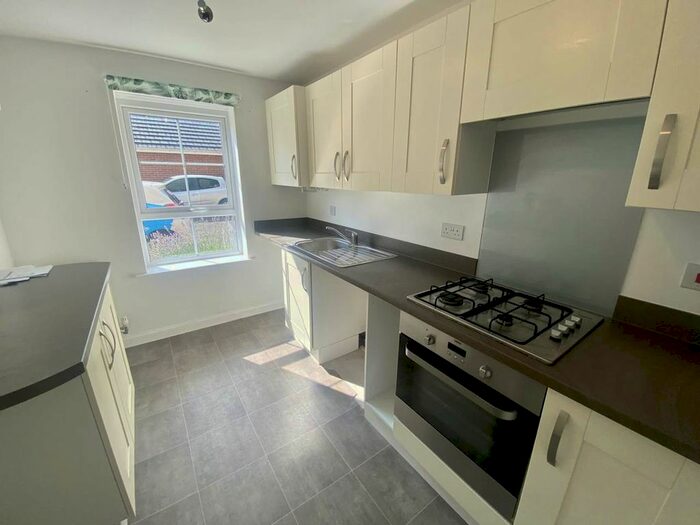 3 Bedroom Property To Rent In Horizon Way, Loughor, Swansea, SA4