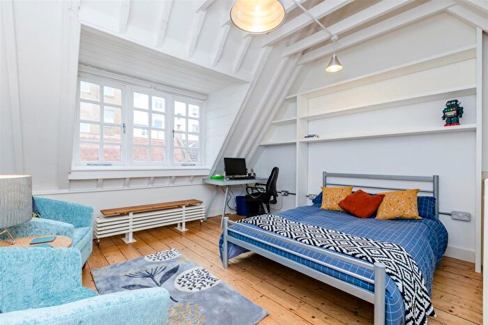 1 Bedroom Terraced House To Rent In Marine Gardens, Brighton, East Sussex, BN2