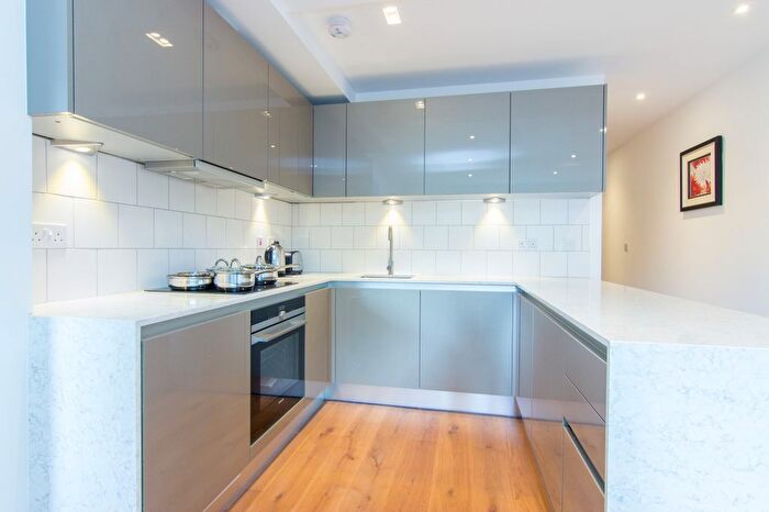 1 Bedroom Flat To Rent In Down Place, The Kingsley, Hammersmith, W6