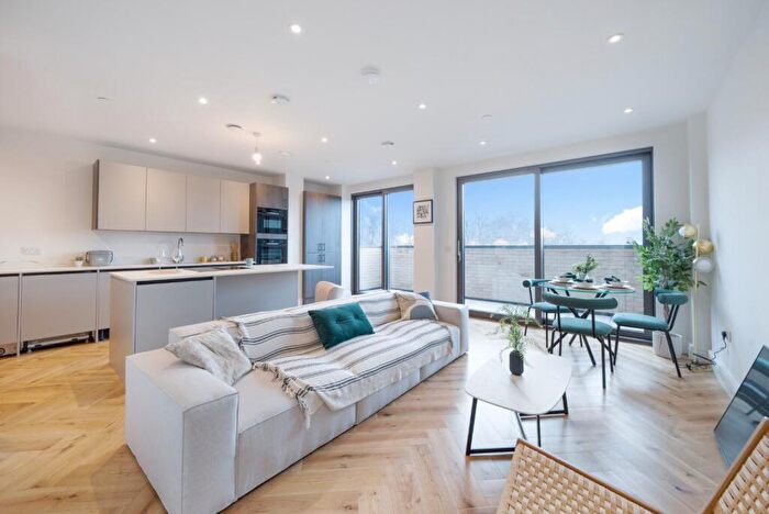 2 Bedroom Apartment For Sale In Crossfield Street, Deptford, SE8