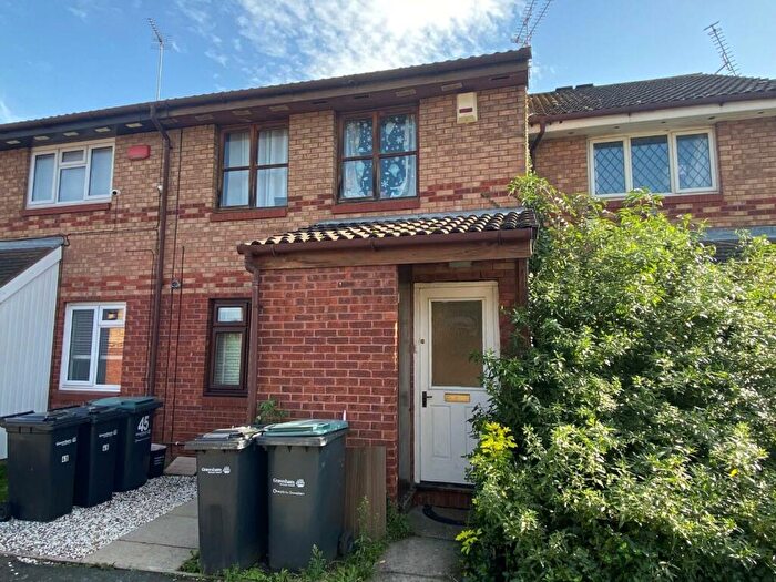 1 Bedroom Maisonette For Sale In Farley Road, Gravesend, DA12