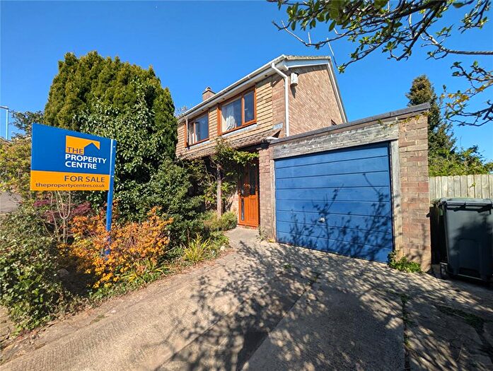 3 Bedroom Detached House For Sale In Barrowfield Road, Stroud, Gloucestershire, GL5