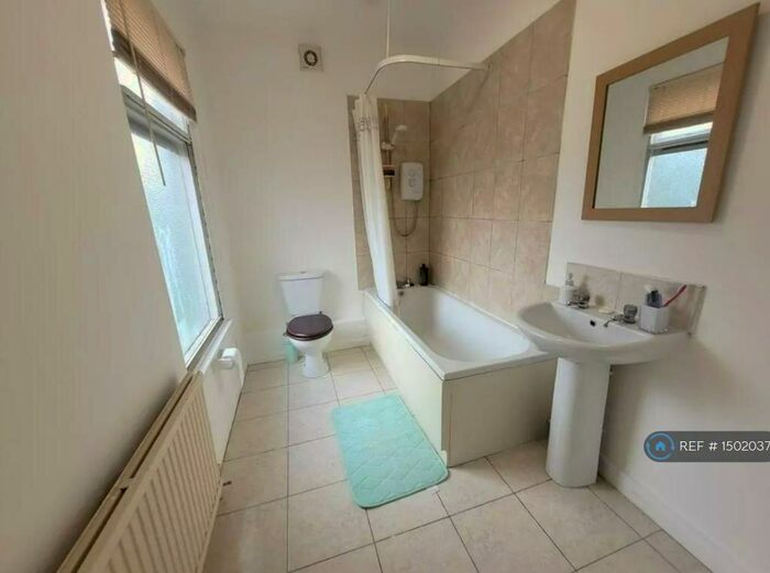 2 Bedroom Terraced House To Rent In Myrtle Road, Sheffield, S2