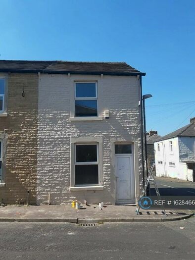 2 Bedroom Terraced House To Rent In Grange Street, Burnley, BB11