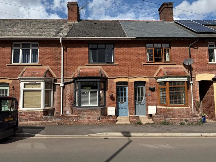 2 Bedroom Terraced House For Sale In Chudleigh Road, Alphington, EX2