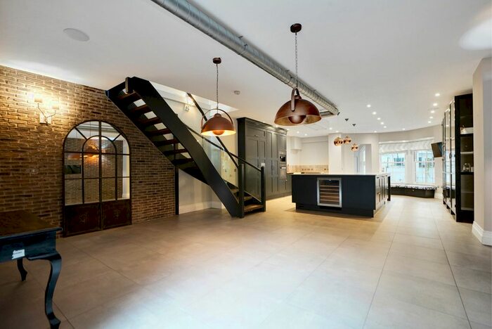 6 Bedroom Terraced House To Rent In Elgin Avenue, London, W9