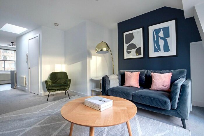 1 Bedroom Apartment To Rent In Aldersgate Street, London, EC1A