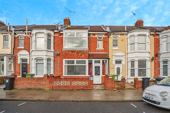 4 Bedroom Terraced House For Sale In Wykeham Road, Portsmouth, Hampshire, PO2