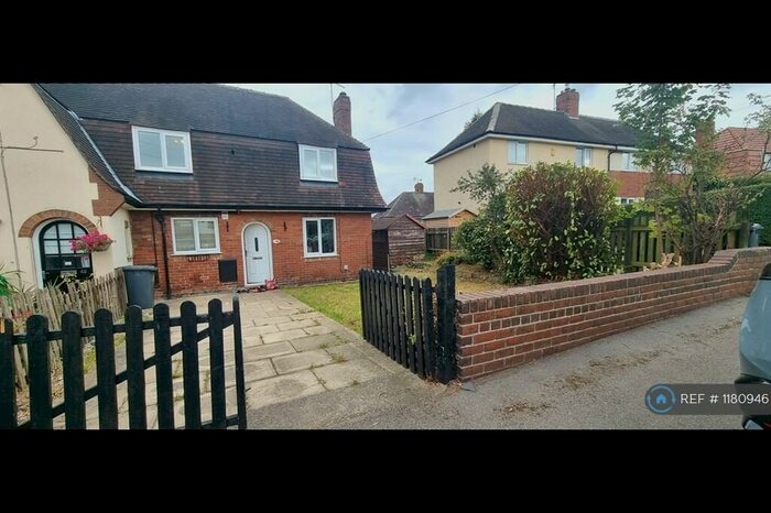2 Bedroom Terraced House To Rent In Hartley Street, Morley, Leeds, LS27