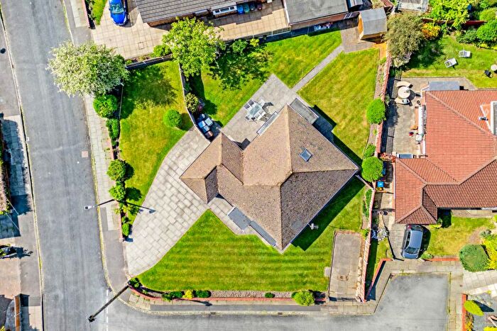 3 Bedroom Bungalow For Sale In Dempsey Drive, Unsworth, BL9