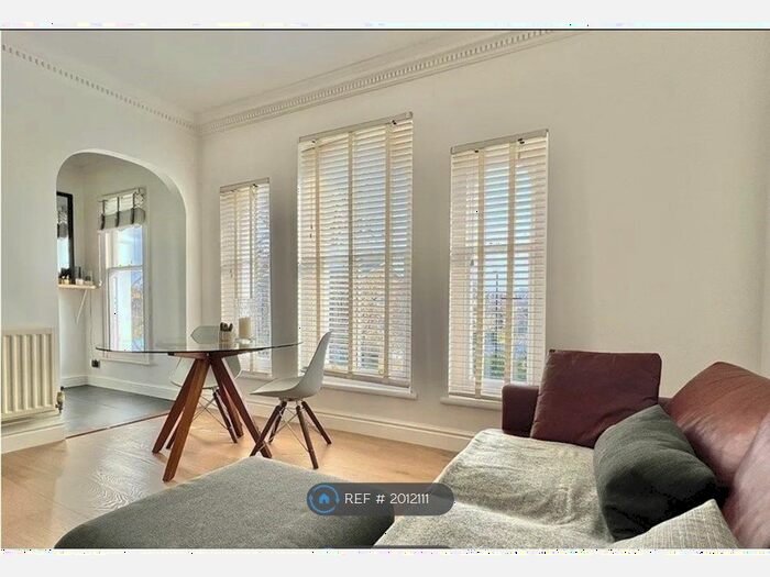 1 Bedroom Flat To Rent In Loughborough Road, London, SW9