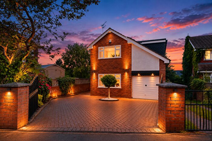 4 Bedroom Detached House For Sale In Tower Hill, Ormskirk, L39